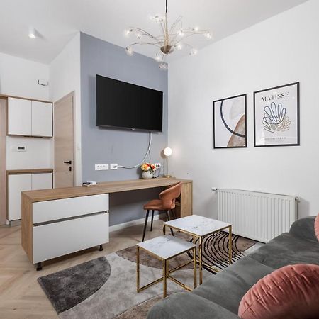 Apartments Madeleine Rijeka Ngoại thất bức ảnh