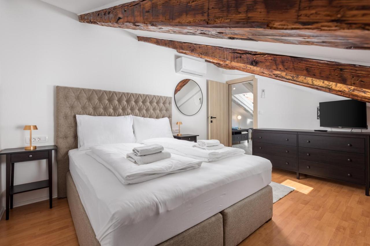 Apartments Madeleine Rijeka Ngoại thất bức ảnh